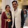 khan_almas16